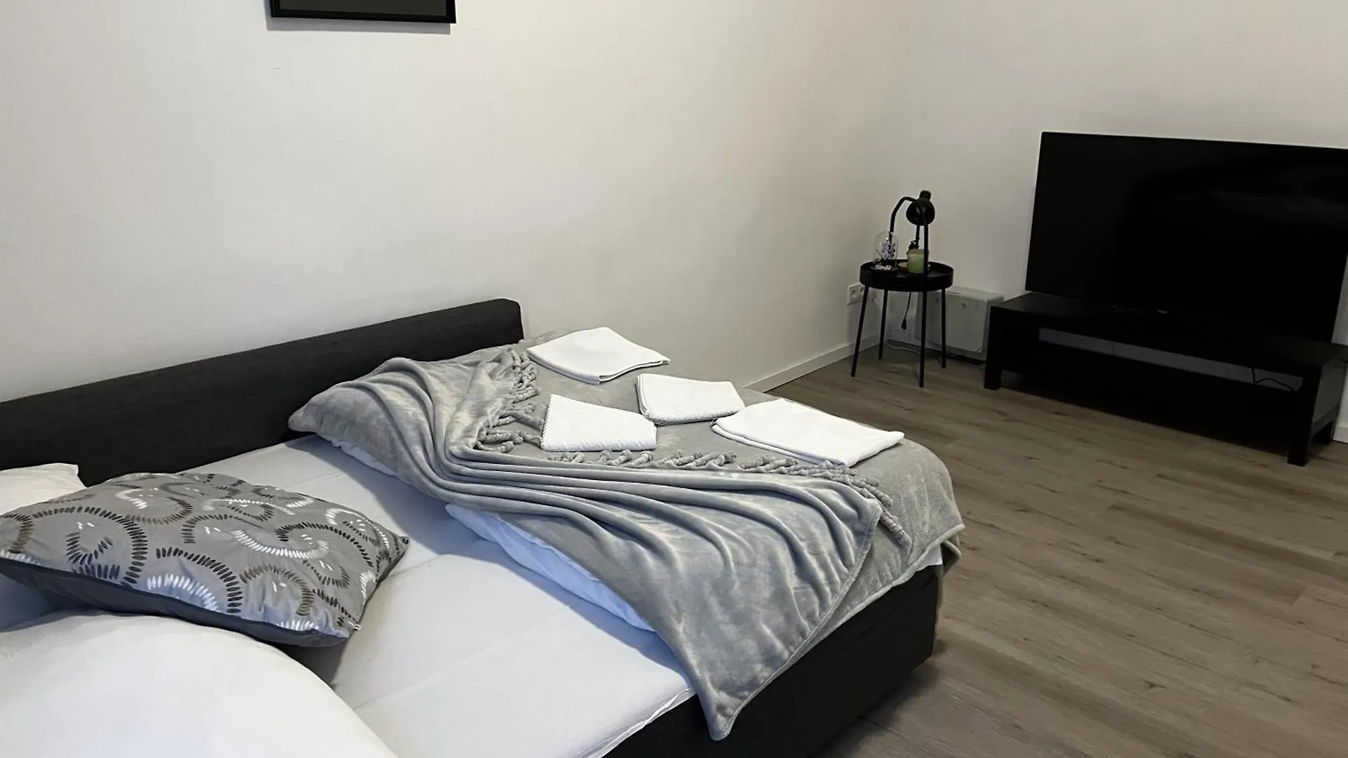 City Apartment On The Rhine, Köln